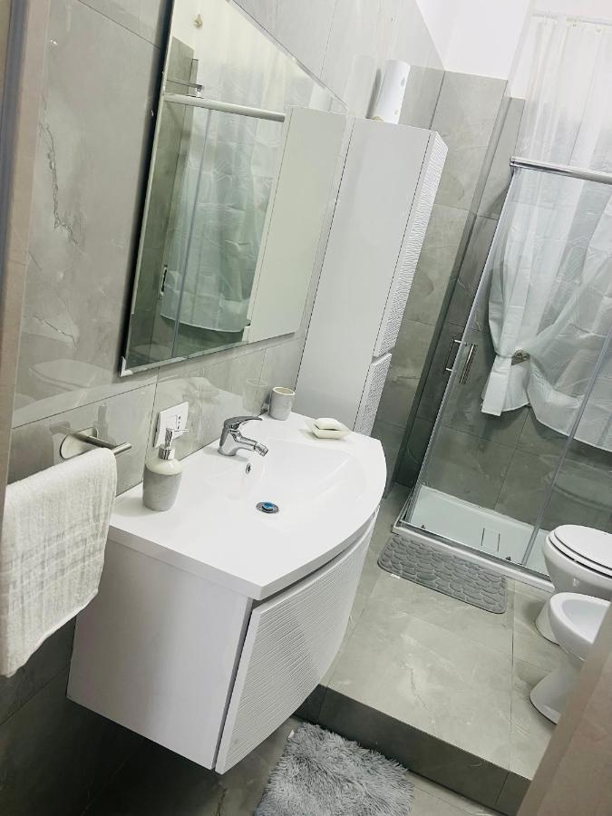 شقة Casa Partenopea نابولي المظهر الخارجي الصورة